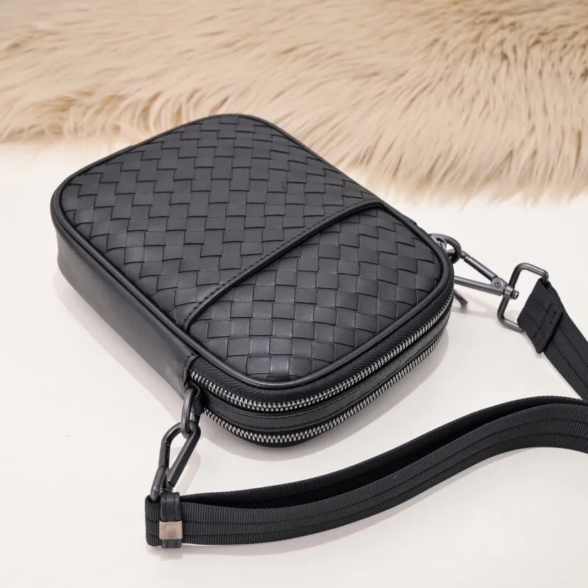 All categories 💚 Top version men’s bags 💚 BV 2024 new BV crossbody bag